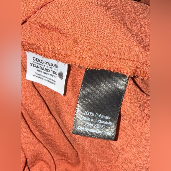 SIMPLY VERA VERA WANG Women's Orange Button-Up/front tie Top. Size XL. - Picture 5 of 5